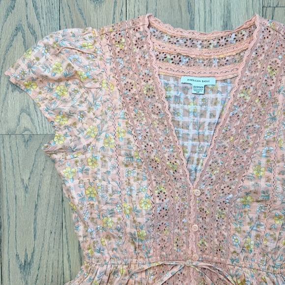 American Eagle Women’s Peplum Floral Top Size X-Small - Picture 2 of 13